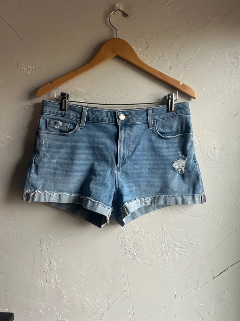 PAIGE‎ Jimmy Jimmy Distressed Denim Shorts Y2K Model Off Duty Festival Summer 29